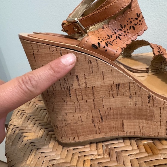 Coach Laser Cut Gena Wedge Sandal Size 7 - Picture 4 of 15
